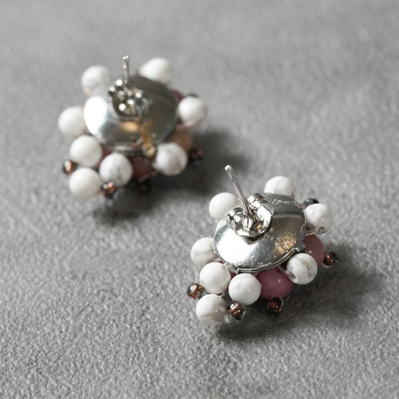 <1点もの>【Atelier BIO】ピアス|甘さを抑えた大人のピンクロードナイト×ハウライト④