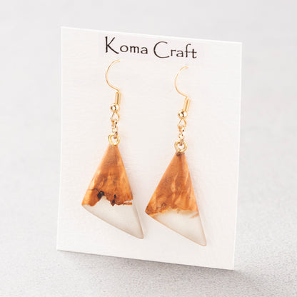 <1点もの>【KomaCraft】ピアス(フックピアス)　瘤杢×レジン　 (デルタ型・クリア)