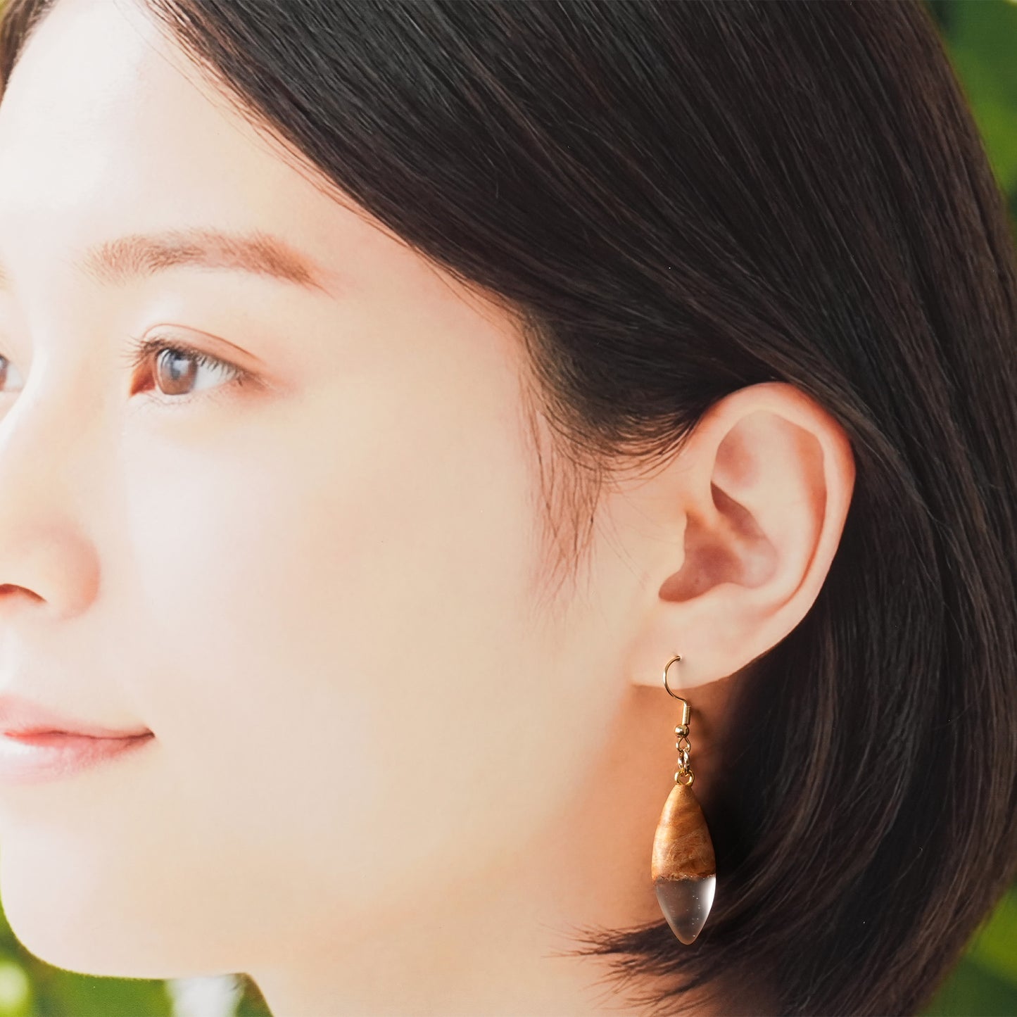 <1点もの>【KomaCraft】ピアス(フックピアス)　瘤杢×レジン　 (ドロップ型・クリア)