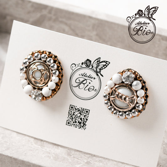 <1点もの>【Atelier BIO】ピアス｜ 知的な気品を宿す刺繍ピアス ハウライト×ジルコニア⑫