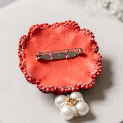 <1点もの>【Atelier BIO】ブローチ｜ロイヤルソウタシ刺繍ブローチ リバーストーン×ノーブルパール×深紅スワロフスキー