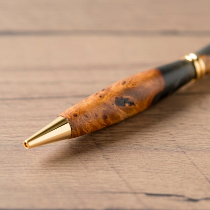 <1点もの>【KomaCraft】ボールペン　プレジデント　瘤杢×レジン(黒)