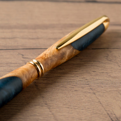 <1点もの>【KomaCraft】ボールペン　プレジデント　瘤杢×レジン(紺色)