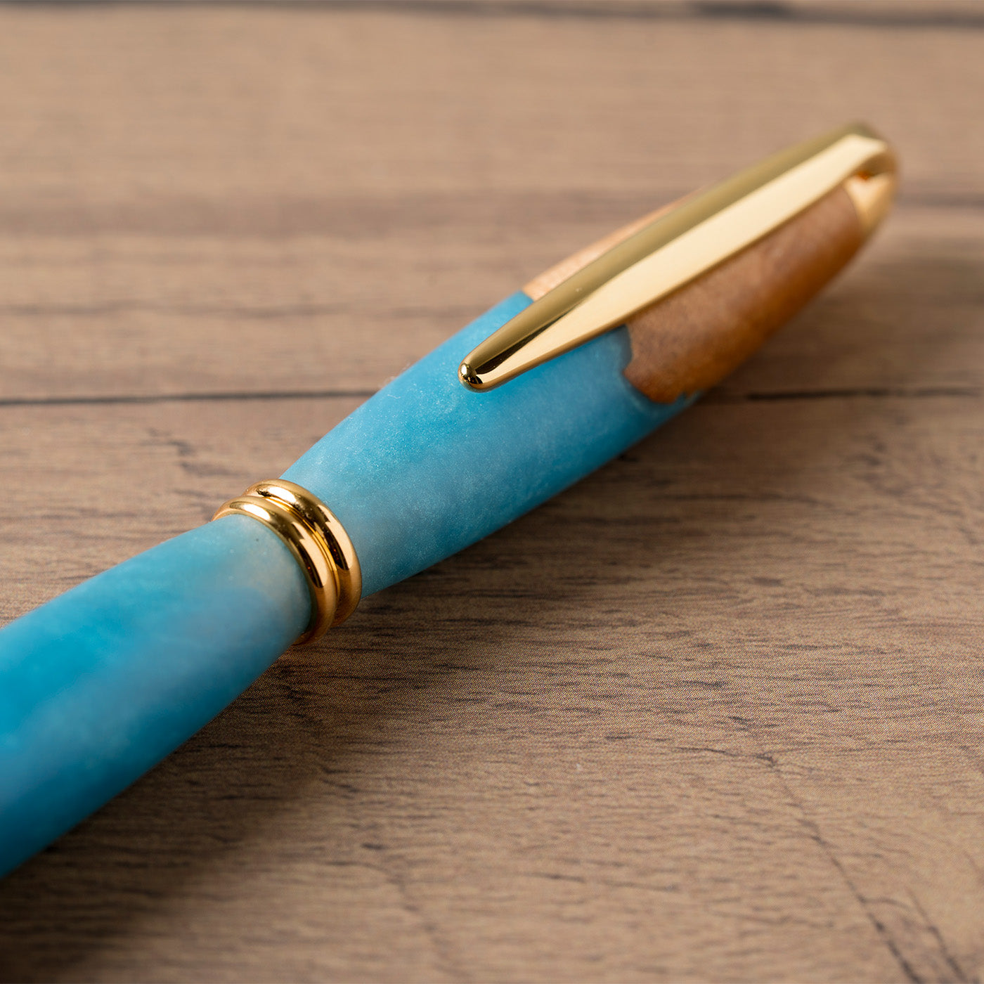 <1点もの>【KomaCraft】ボールペン　プレジデント　瘤杢×レジン(水色)