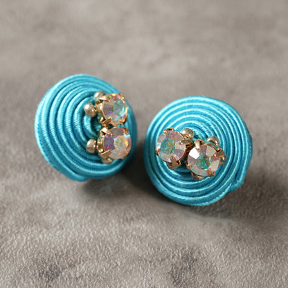 <1点もの>【Atelier BIO】ソウタシエピアス｜鮮やかなマリンブルー×虹色に輝くオパールジルコニア＆パール
