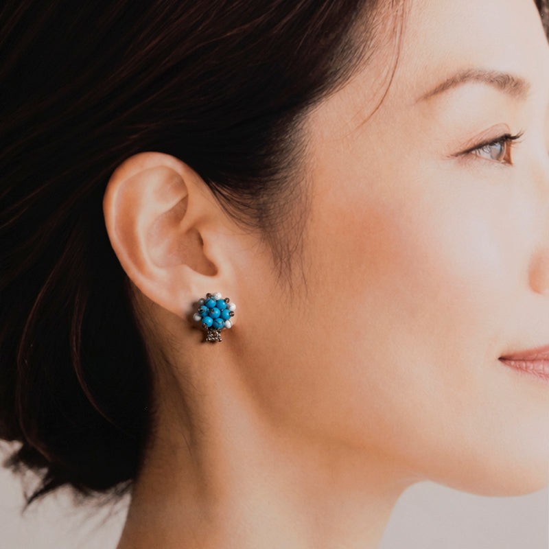 <1点もの>【Atelier BIO】ピアス｜夏のお出かけにスカイブルーのターコイズ×ハウライト③