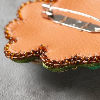 <1点もの>【Atelier BIO】ブローチ｜ クラシカルソウタシエ刺繍ブローチ ターコイズ×ハウライト⑰